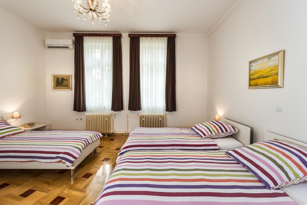 Vila Regina Rooms Карловац Экстерьер фото